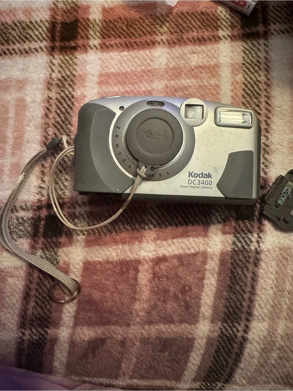 Kodak DC3400 Digital Camera 2.0 Megapixel Made In Japan vintage (Not Working)